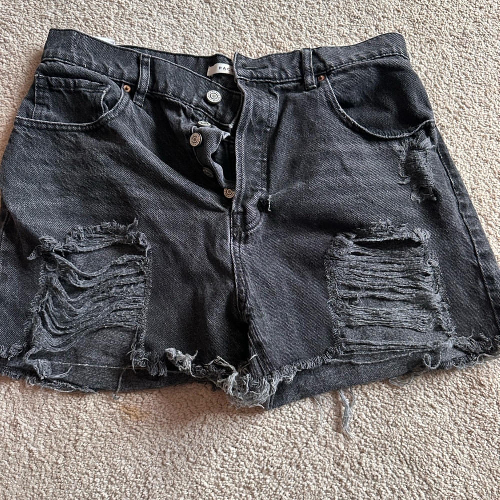 Black Pacsun Distressed Shorts